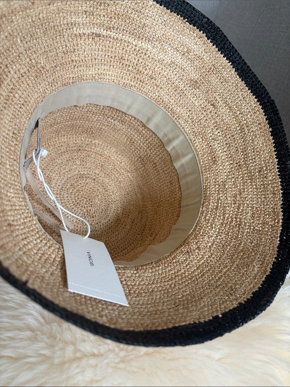 Vince straw bucket hat